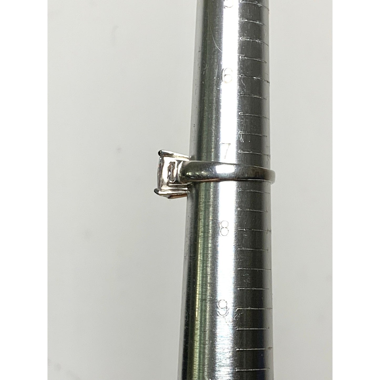 Vintage Sterling Silver Ring with Cubic Zirconia Size 7.25 Princess Cut - 925