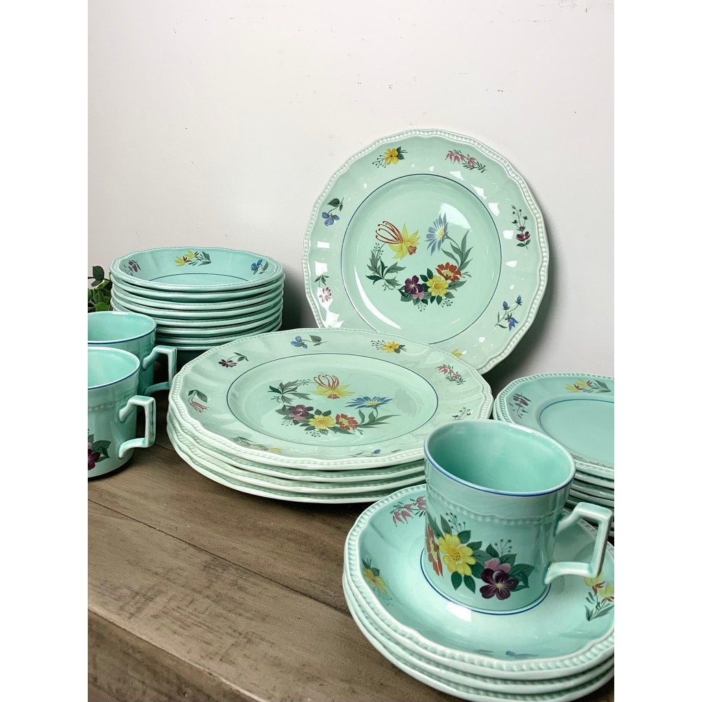 Vintage Kensington Staffordshire Ironstone Dish Set Provincial Pattern England Floral Dinnerware