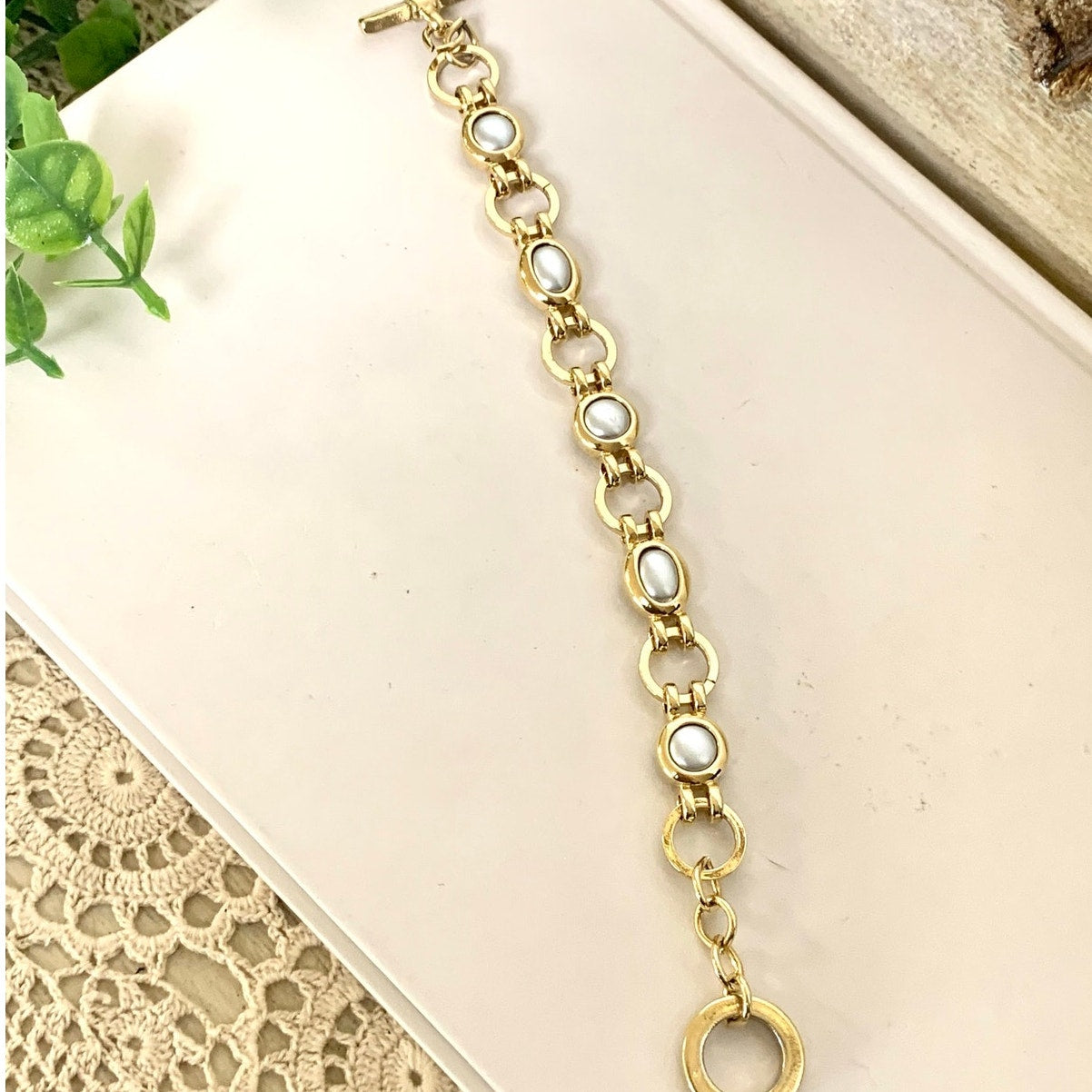 Vintage Liz Claiborne Bracelet Goldtone Silver Cabochon Toggle Bracelet Signed