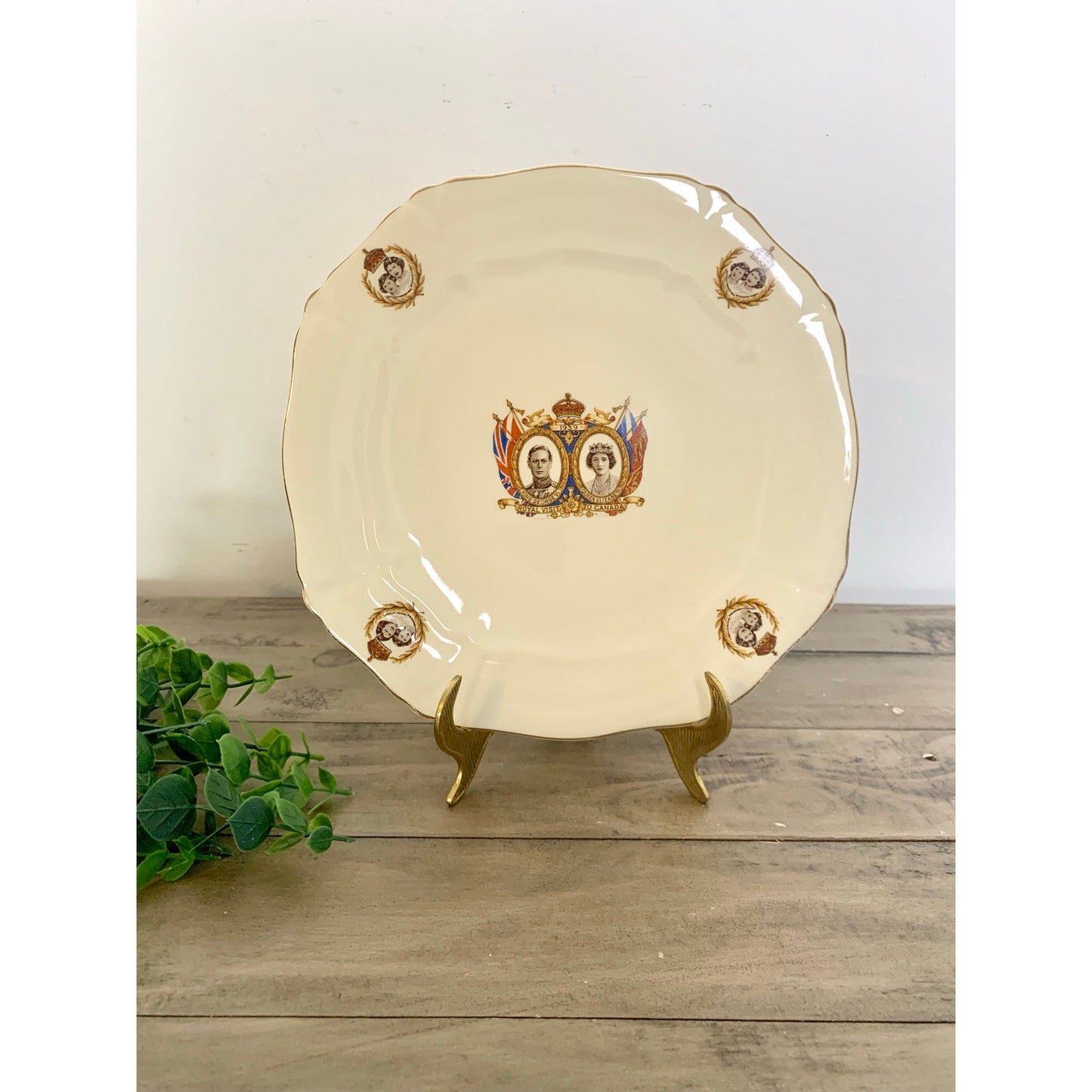Vintage Alfred Meakin Royal Marigold Commemorative Plate Made in England