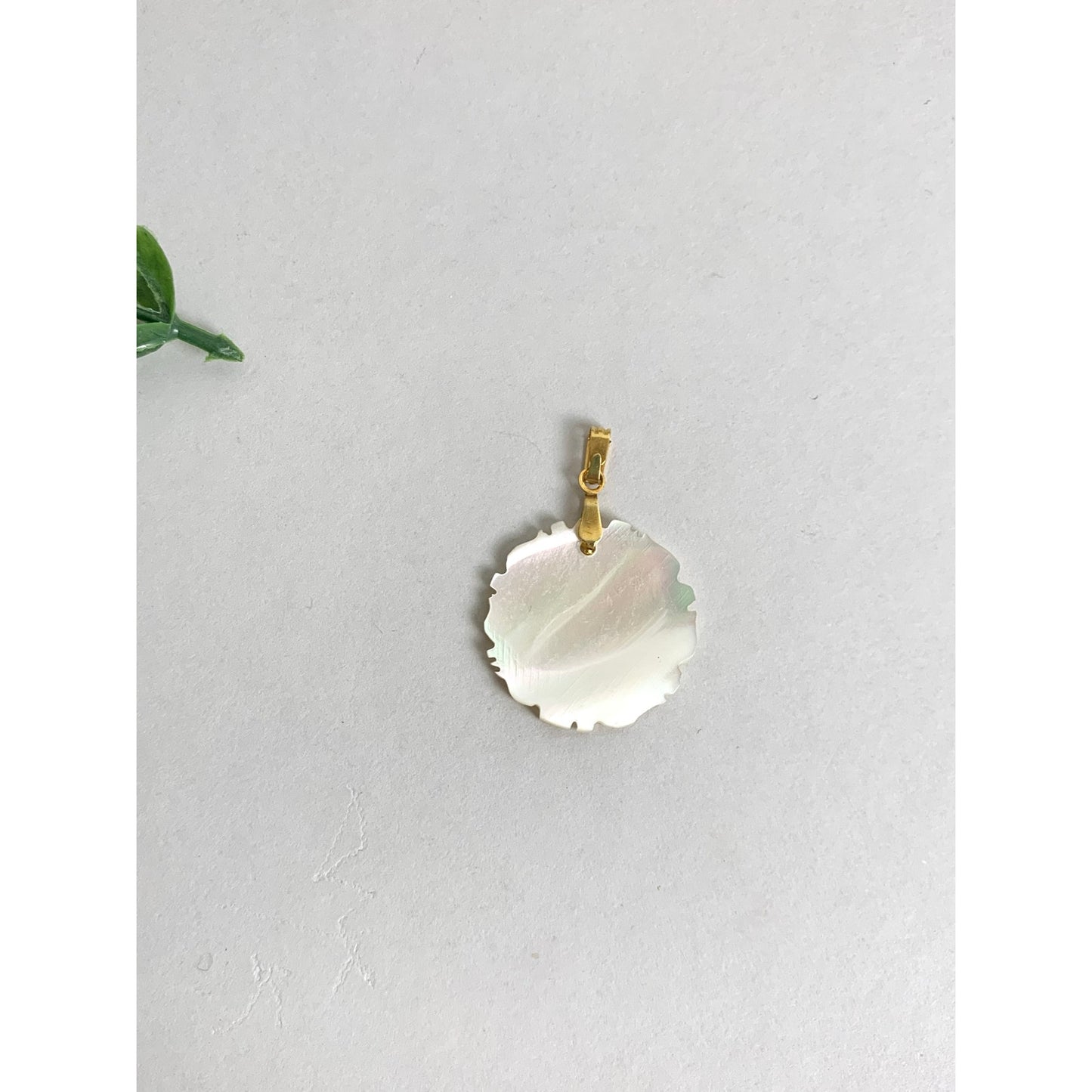 Vintage Mother of Pearl Flower Pendant Gold Tone Bale Carved Shell Charm Rose
