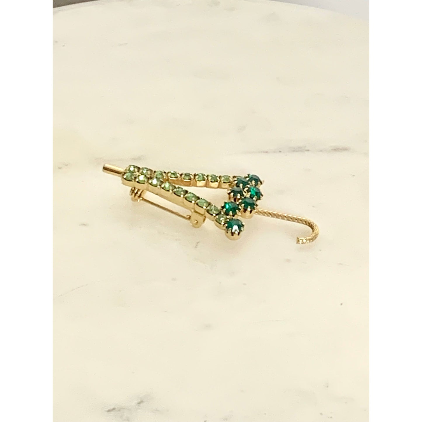 Vintage Green Rhinestone Umbrella Brooch Gold Tone Costume Jewelry Pin Sparkling Emerald Green