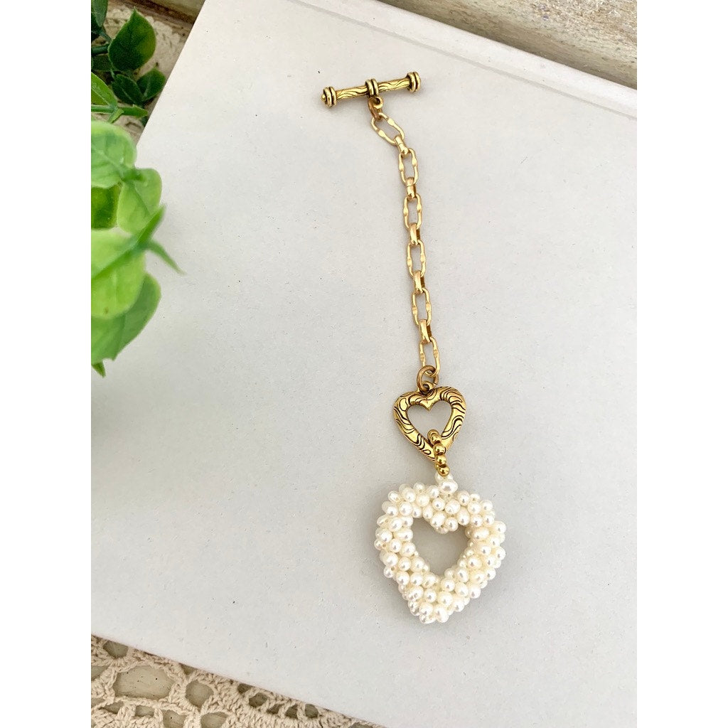 Beaded Pearl Heart Charm Gold Tone Toggle Extender Purse Keychain Romantic Jewelry
