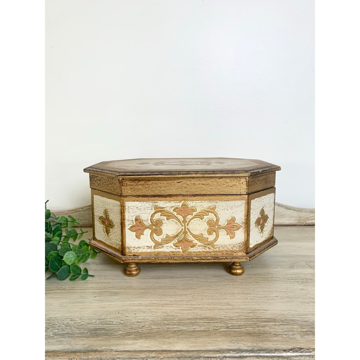 Vintage Italian Florentine Jewelry Box Music Box Hand Painted Gilt Wood Hollywood Regency