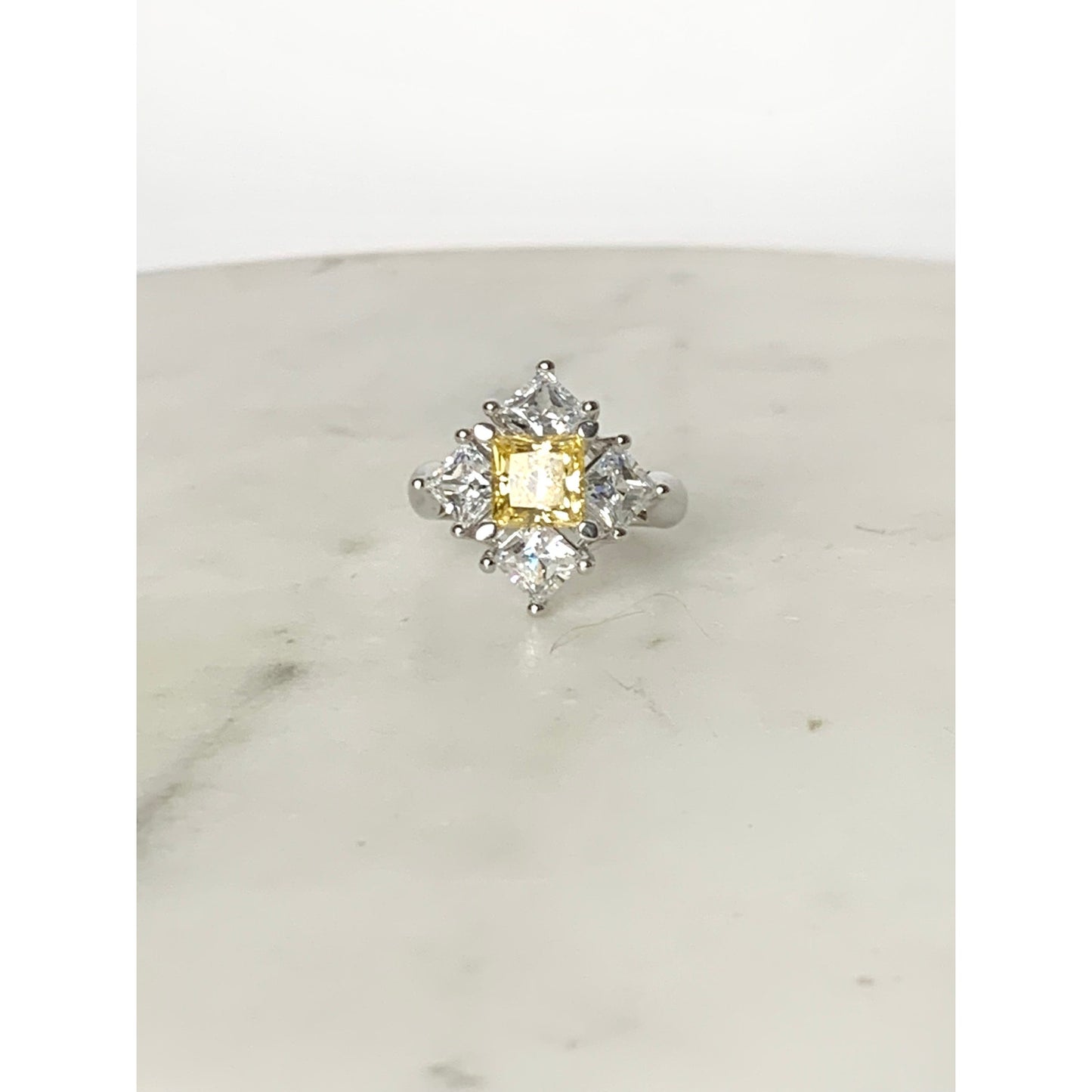 Sterling Silver Princess Cut Yellow and Clear Cubic Zirconia Ring Size 5.25 925